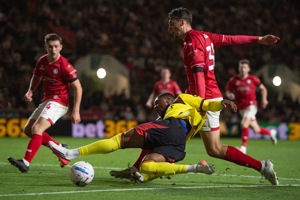 Watford FC Season  26-27      18/09/2026
Pic  Alan Cozzi    Archive. Championship
Bristol City v Watford
Myron Boadu of Watford has his shirt tugged by Bristol City Noah Eile , no penalty given